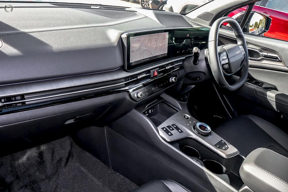 Kia Sportage or Mitsubishi Outlander or Ford Ranger or $40,000 Cash 16