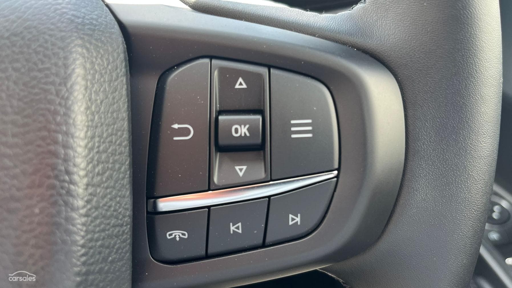 Kia Sportage or Mitsubishi Outlander or Ford Ranger or $40,000 Cash 11