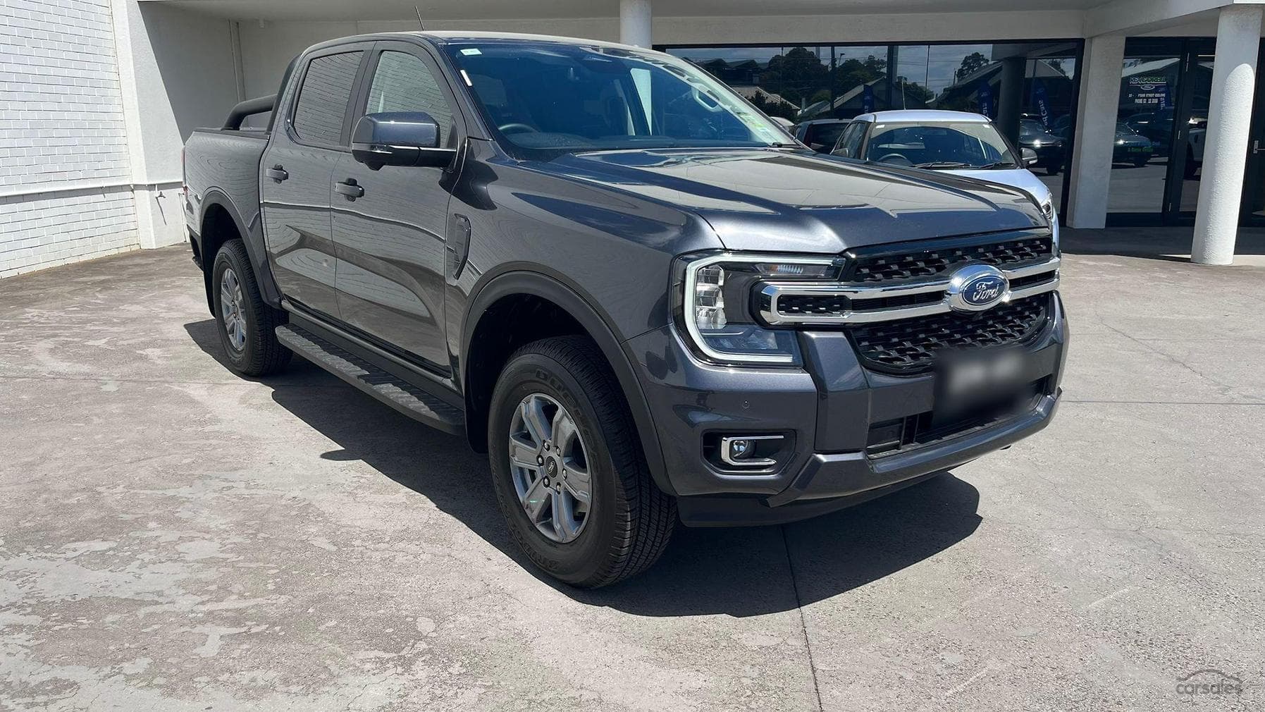 Kia Sportage or Mitsubishi Outlander or Ford Ranger or $40,000 Cash 8