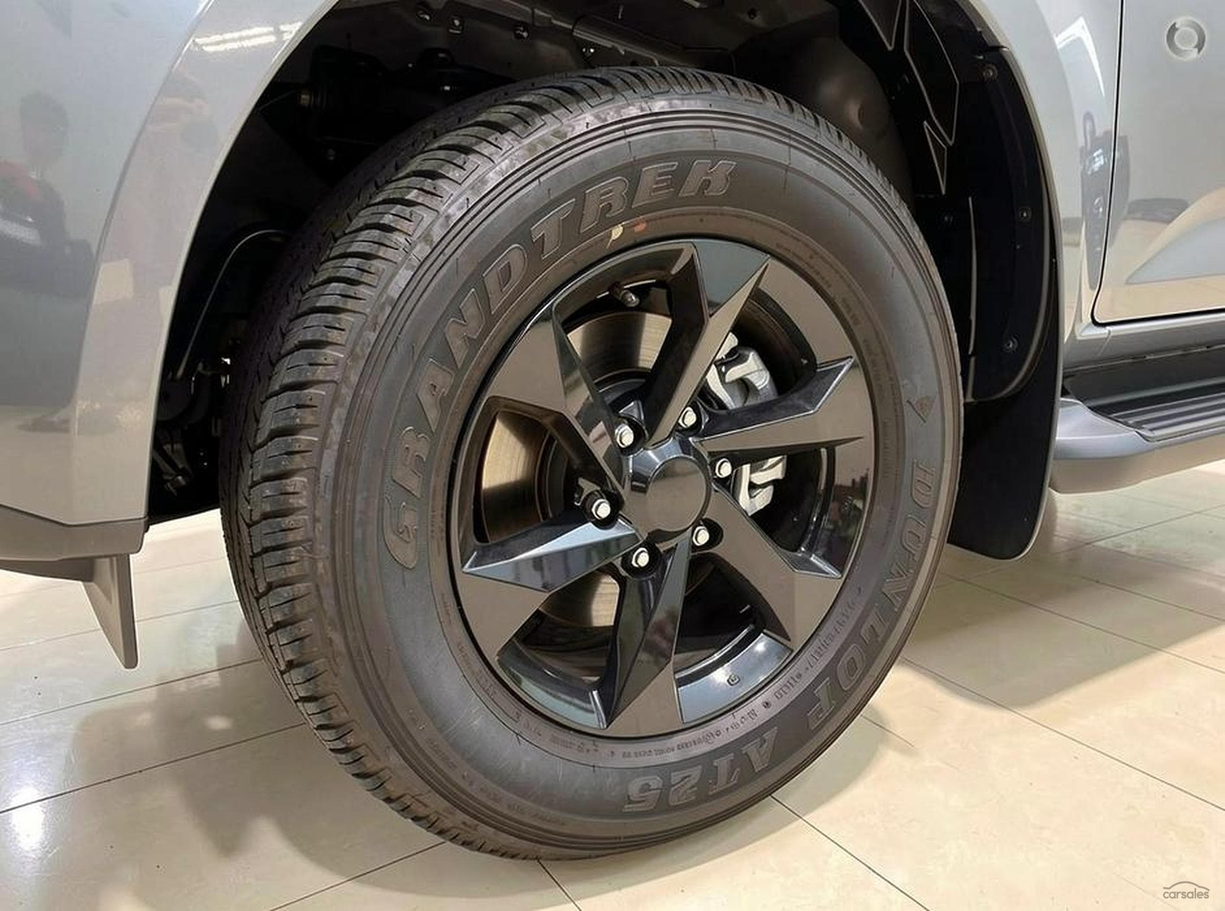 Kia Sorento or Isuzu D-Max X-Rider or Ford Everest or $40,000 Cash 21